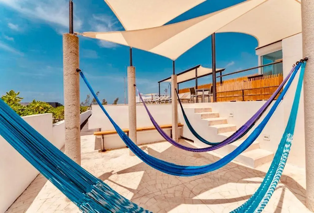 Prime 1 Bedroom Condo In Historic Downtown Playa Del Carmen 0*,