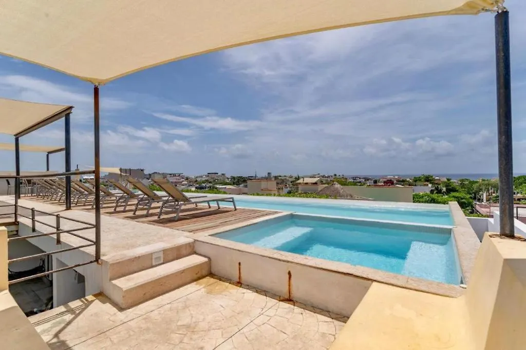 Prime 1 Bedroom Condo In Historic Downtown Playa Del Carmen Meksyk